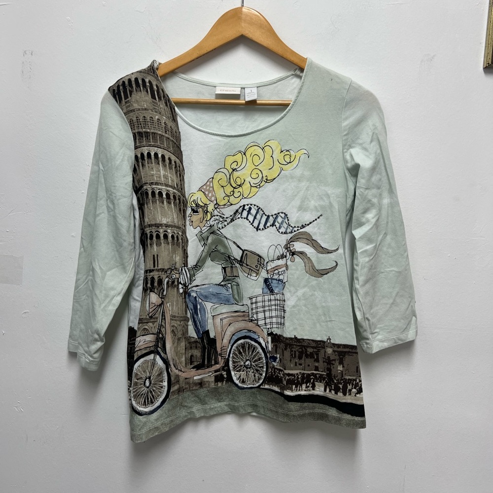 Chico's Light Green Graphic Top